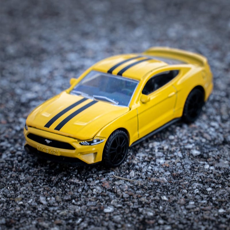 Siku 1530 Super Ford Mustang GT, Multicoloured - Image 2